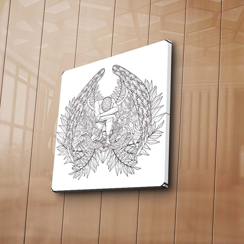 Canvastavla 45x45 cm - Fantasifullt motiv med en figur omgiven av stora, detaljerade vingar och växtlighet - Svart / Grå / Vit - Inredning - Tavlor & konst - Canvastavlor