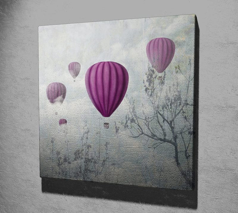Canvastavla 45x45 cm - Flera lila ballonger sväva över en dimmig himmel - Lila / Grå / Vit - Inredning - Tavlor & konst - Canvastavlor