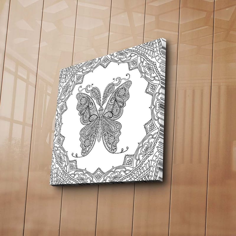 Canvastavla 45x45 cm - Intrikat mönster av en fjäril omgiven av dekorativa detaljer - Svart / Vitt - Inredning - Tavlor & konst - Canvastavlor