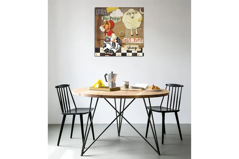 Canvastavla 45x45 cm - Lekfull scen med en flicka som letar efter sina får, Beige / Svart / Röd