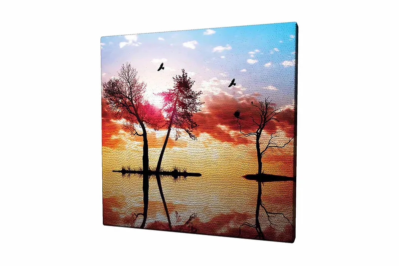 Canvastavla 45x45 cm - Silhuetter av träd vid en solnedgång med reflektioner i vattnet - Orange / Rosa / Blå - Inredning - Tavlor & konst - Canvastavlor