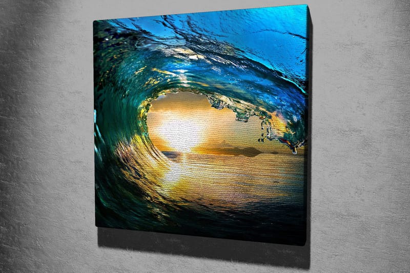 Canvastavla 45x45 cm - Storslagen våg som fångar solnedgångens ljus - Blå / Grön / Gyllene - Inredning - Tavlor & konst - Canvastavlor