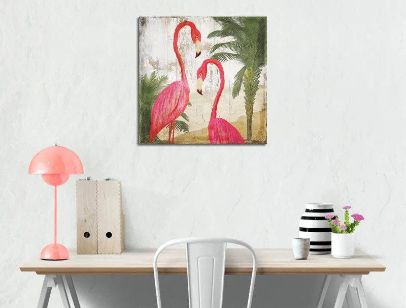 Canvastavla 45x45 cm - Två eleganta flamingos omgivna av palmer, Rosa / Grön / Beige