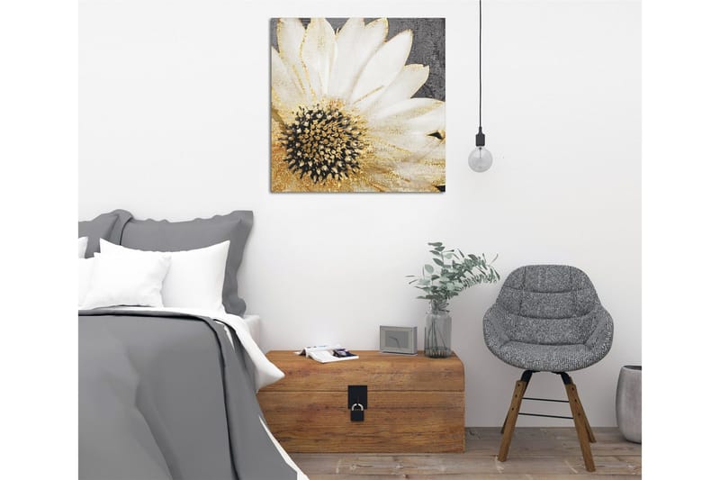 Canvastavla 45x45 cm - Vit blomma med svart mittpunkt och guldiga detaljer - Vit / Svart / Guld - Inredning - Tavlor & konst - Canvastavlor
