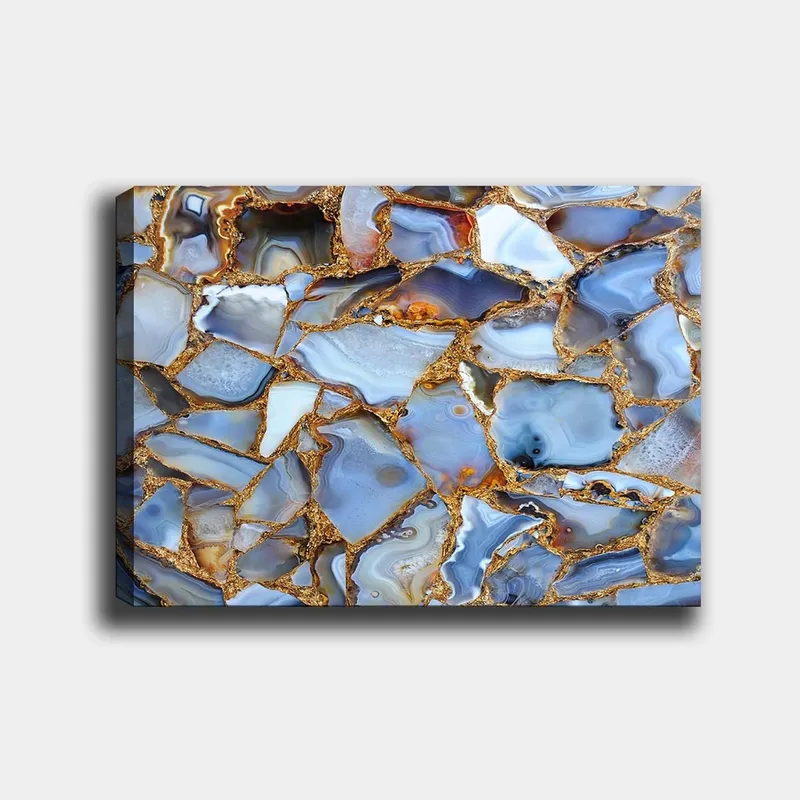 Canvastavla 70x100 cm - Abstrakt mönster av blå och gyllene agater, Blå / Gyllene / Vit