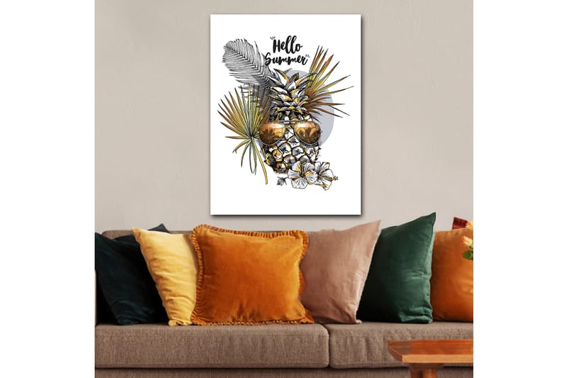 Canvastavla 70x100 cm - Ananas med solglasögon omgiven av tropiska växter och blommor, med texten Hello Summer - Guld / Grön / Vit - Inredning - Tavlor & konst - Canvastavlor