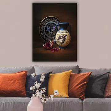 Canvastavla 70x100 cm - Antik kruka med dekorativa mönster och granatäpple som huvudmotiv - Svart / Beige / Röd - Inredning - Tavlor & konst - Canvastavlor