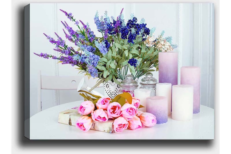 Canvastavla 70x100 cm - Blomsterarrangemang med rosa rosor och lila blommor i en vit vas - Rosa / Lila / Grön - Inredning - Tavlor & konst - Canvastavlor