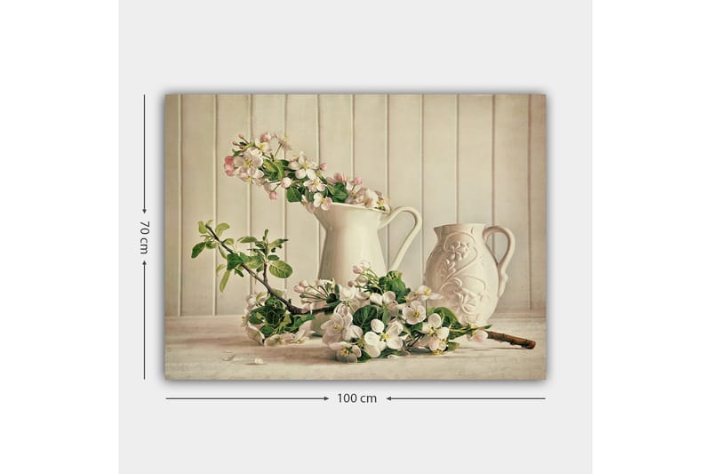 Canvastavla 70x100 cm - Blomsterarrangemang med vita kannor och grenar i en stillsam komposition - Vit / Ljusrosa / Grön - Inredning - Tavlor & konst - Canvastavlor