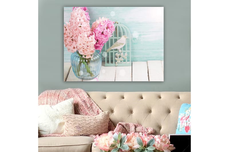 Canvastavla 70x100 cm - Bukett med rosa hyacinter i en glasvas - Rosa / Ljusblå / Grön - Inredning - Tavlor & konst - Canvastavlor