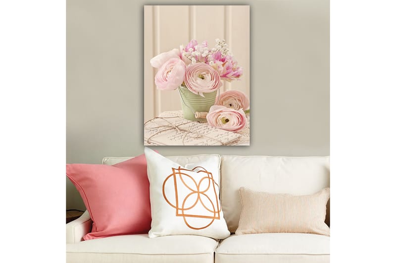 Canvastavla 70x100 cm - Bukett med rosa ranunkler i en grön kruka - Rosa / Grön / Vit - Inredning - Tavlor & konst - Canvastavlor