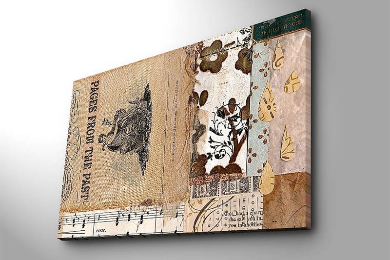 Canvastavla 70x100 cm - Collage av gamla bokblad och dekorativa mönster med en central figur som framhäver nostalgi och historia - Beige / Brun / Svart - Inredning - Tavlor & konst - Canvastavlor