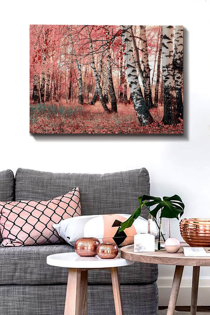 Canvastavla 70x100 cm - Drömlik skog med björkar omgivna av rosa och röda löv - Rosa / Vit / Svart - Inredning - Tavlor & konst - Canvastavlor