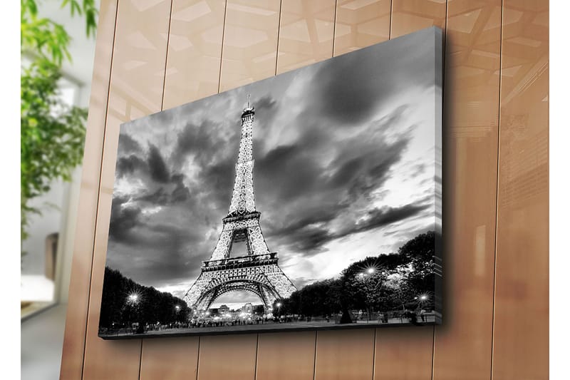 Canvastavla 70x100 cm - Eiffeltornet i en dramatisk svartvit komposition - Svart / Vitt / Grått - Inredning - Tavlor & konst - Canvastavlor