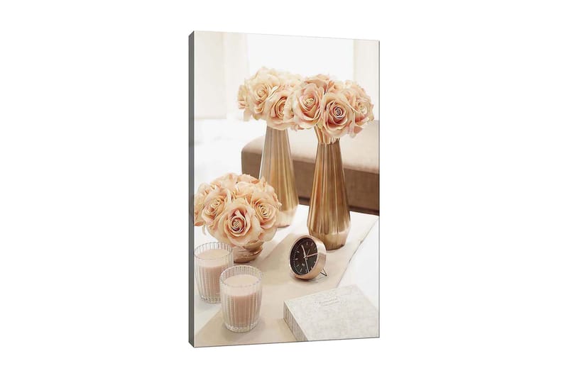 Canvastavla 70x100 cm - Elegant arrangemang av rosor i vaser som skapar en romantisk atmosfär - Ljusrosa / Guld / Beige - Inredning - Tavlor & konst - Canvastavlor