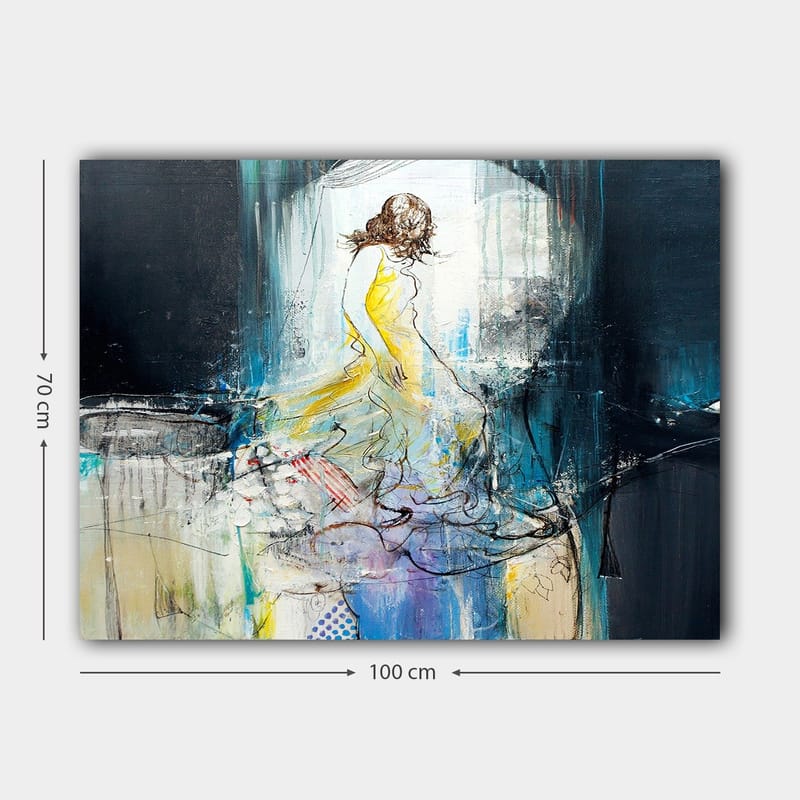Canvastavla 70x100 cm - Elegant kvinna i en gul klänning som dansar med en drömlik bakgrund - Gul / Blå / Svart - Inredning - Tavlor & konst - Canvastavlor