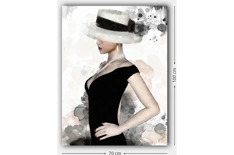 Canvastavla 70x100 cm - Elegant kvinna i svart klänning med en stor hatt som framhäver hennes stil och skönhet - Svart / Grå / Beige - Inredning - Tavlor & konst - Canvastavlor