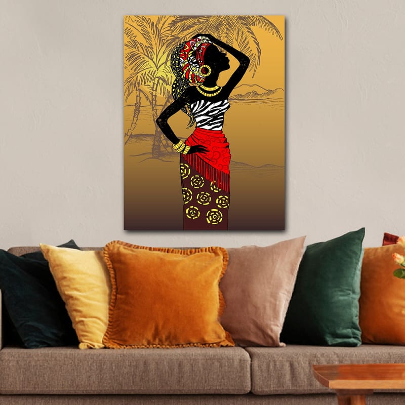 Canvastavla 70x100 cm - Elegant kvinna med traditionella kläder och smycken, som poserar mot en exotisk bakgrund - Svart / Röd / Gul - Inredning - Tavlor & konst - Canvastavlor