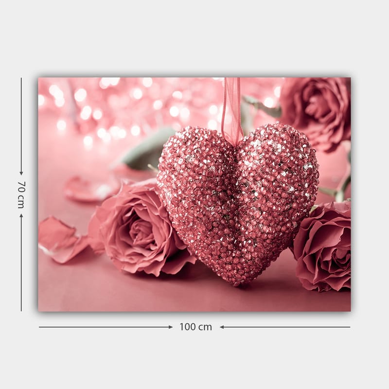 Canvastavla 70x100 cm - Ett glittrande hjärta omgiven av rosa rosor - Rosa / Mörkrosa - Inredning - Tavlor & konst - Canvastavlor