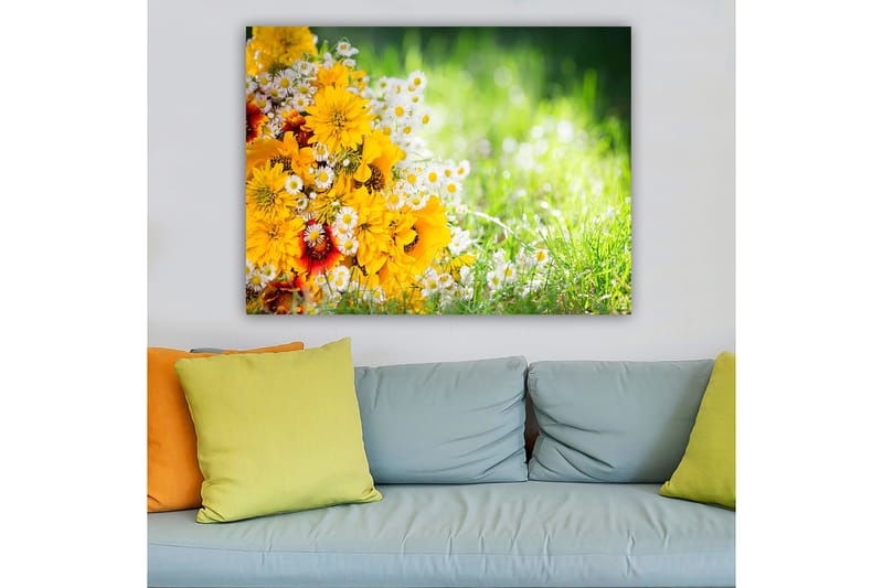 Canvastavla 70x100 cm - Färgglad bukett med gula blommor och vita prästkragar - Gult / Vitt / Orange - Inredning - Tavlor & konst - Canvastavlor