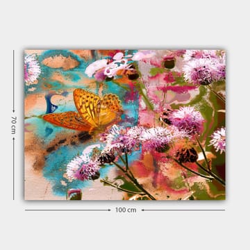Canvastavla 70x100 cm - Färgglad målning med en fjäril som sitter på blommor i en livlig naturmiljö - Orange / Rosa / Grön - Inredning - Tavlor & konst - Canvastavlor