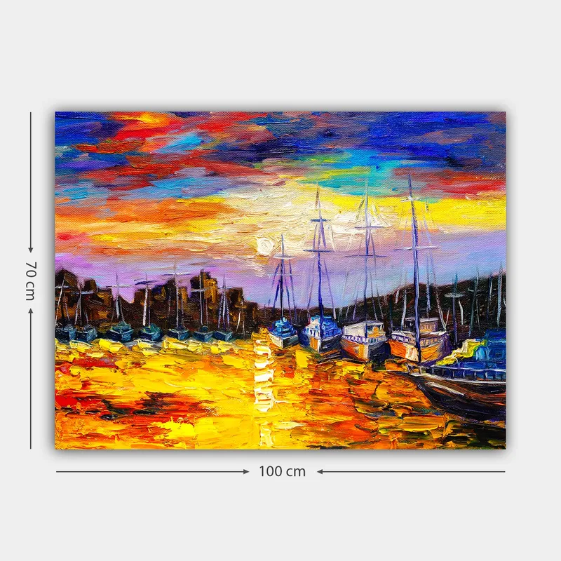 Canvastavla 70x100 cm - Färgstark hamnscen med segelbåtar som reflekteras i vattnet under en solnedgång - Guld / Blå / Orange - Inredning - Tavlor & konst - Canvastavlor