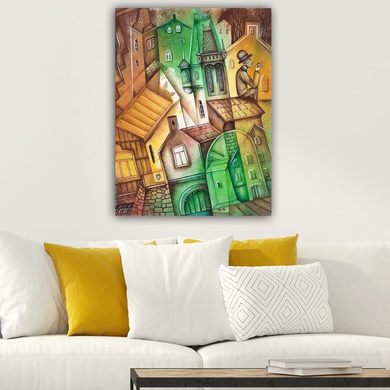 Canvastavla 70x100 cm - Fantasifull stadsbild med snedvridna hus och en man i hatt som står och betraktar omgivningen - Grön / Brun / Gul - Inredning - Tavlor & konst - Canvastavlor