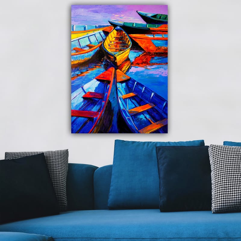 Canvastavla 70x100 cm - Flera färgglada båtar som ligger i en samling vid vattenytan - Blå / Orange / Gul - Inredning - Tavlor & konst - Canvastavlor