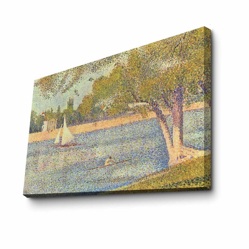 Canvastavla 70x100 cm - Idyllisk sjölandskap med segelbåtar och träd som speglar en lugn sommarstämning - Grön / Blå / Beige - Inredning - Tavlor & konst - Canvastavlor