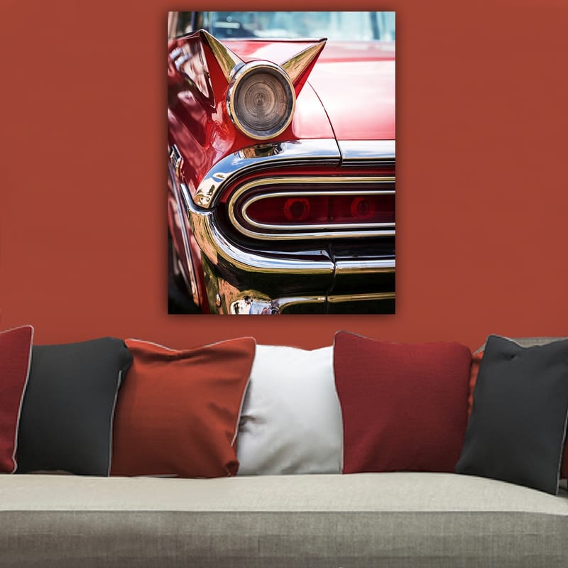 Canvastavla 70x100 cm - Klassisk bil med en distinkt röd färg och glänsande kromdetaljer - Röd / Krom (silver) - Inredning - Tavlor & konst - Canvastavlor
