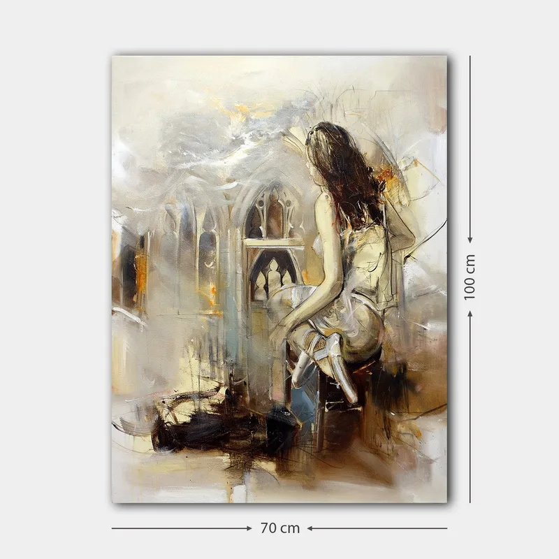 Canvastavla 70x100 cm - Kvinna sitter på en bänk och blickar ut mot en gotisk arkitektur - Beige / Brunt / Guld - Inredning - Tavlor & konst - Canvastavlor