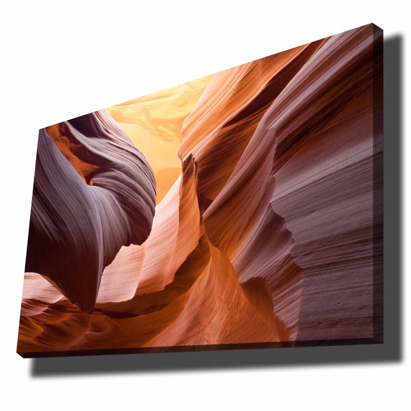 Canvastavla 70x100 cm - Majestätisk canyon med mjukt formade klippor i varma jordtoner, Orange / Rödbrun / Lila