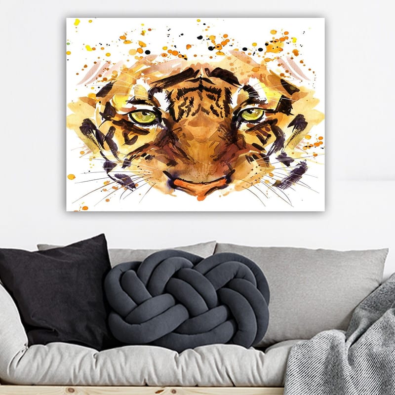 Canvastavla 70x100 cm - Majestätisk tiger med intensiva ögon och kraftfulla drag - Orange / Brun / Guldfärgad - Inredning - Tavlor & konst - Canvastavlor
