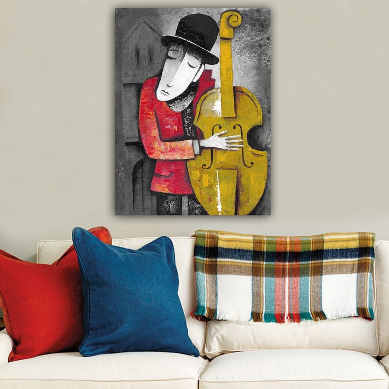 Canvastavla 70x100 cm - Musiker som omfamnar sin kontrabas i en stiliserad och färgglad komposition - Röd / Gul / Svart - Inredning - Tavlor & konst - Canvastavlor