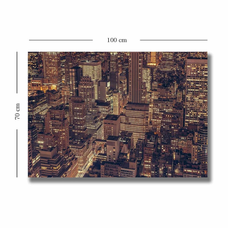 Canvastavla 70x100 cm - Nattvy av en storstad med glittrande ljus från byggnader och gator - Mörkblå / Guld / Grå - Inredning - Tavlor & konst - Canvastavlor