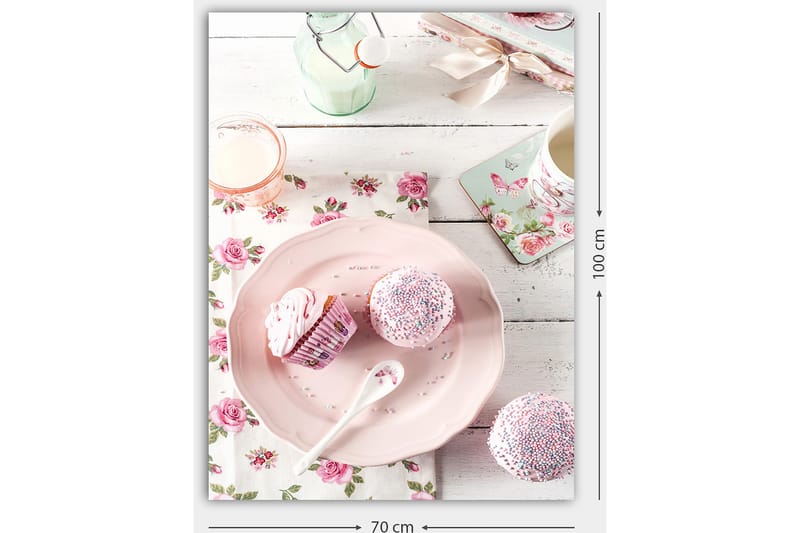 Canvastavla 70x100 cm - Söt dukning med cupcakes på en rosa tallrik - Rosa / Vit / Ljusgrön - Inredning - Tavlor & konst - Canvastavlor