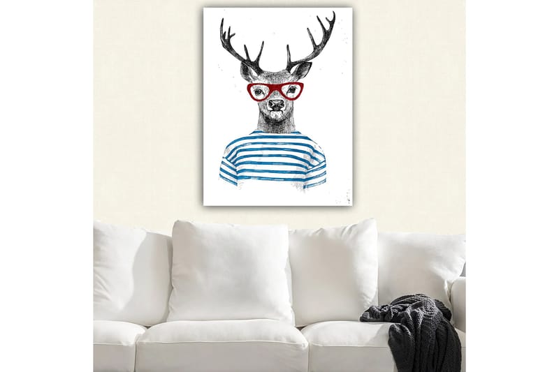 Canvastavla 70x100 cm - Stiliserad älg med glasögon och randig tröja - Svart / Röd / Blå - Inredning - Tavlor & konst - Canvastavlor
