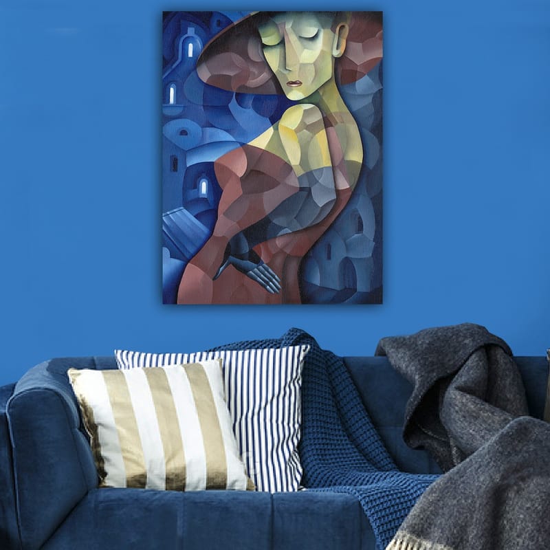 Canvastavla 70x100 cm - Stiliserad kvinna med en stor hatt som framhäver hennes eleganta silhuett - Mörkblå / Röd / Grön - Inredning - Tavlor & konst - Canvastavlor