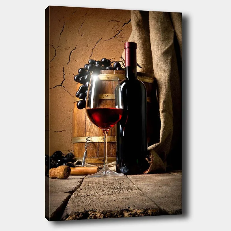 Canvastavla 70x100 cm - Stilla naturtavla med en flaska rödvin, ett vinglas och druvor på en träyta, Mörkröd / Brun / Svart