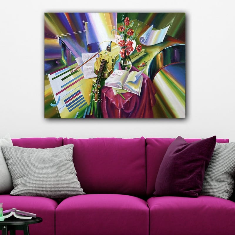 Canvastavla 70x100 cm - Stillsam komposition med en fiol, blommor och noter som framhäver musikens skönhet - Grön / Röd / Lila - Inredning - Tavlor & konst - Canvastavlor