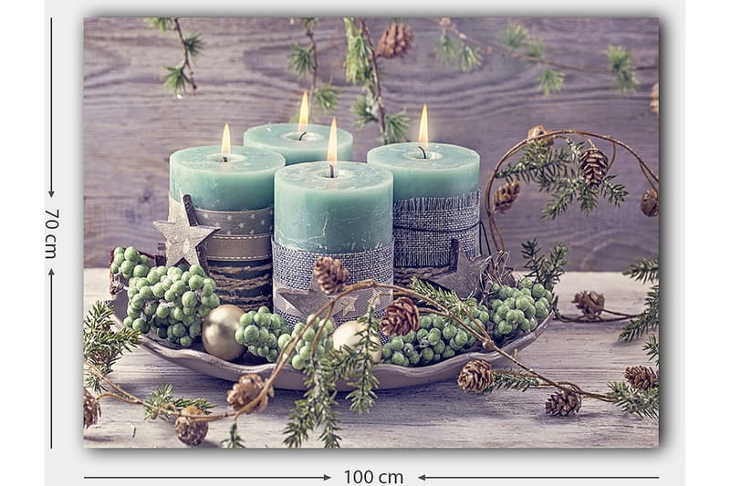 Canvastavla 70x100 cm - Stillsam samling av fyra ljus omgivna av grönska och dekorationer - Grön / Ljusblå / Brun - Inredning - Tavlor & konst - Canvastavlor