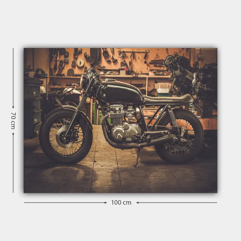 Canvastavla 70x100 cm - Stilren motorcykel i en verkstadsmiljö - Svart / Grå / Silver - Inredning - Tavlor & konst - Canvastavlor
