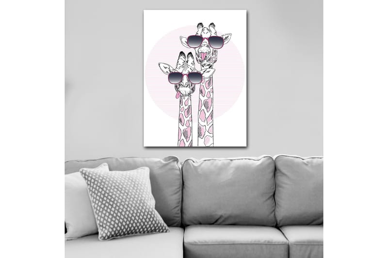 Canvastavla 70x100 cm - Två giraffer med solglasögon som visar en lekfull och modern stil - Rosa / Svart / Vit - Inredning - Tavlor & konst - Canvastavlor