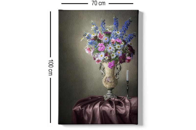 Canvastavla 70x100 cm - Vacker bukett med färgglada blommor i en elegant vas - Lila / Rosa / Blå - Inredning - Tavlor & konst - Canvastavlor