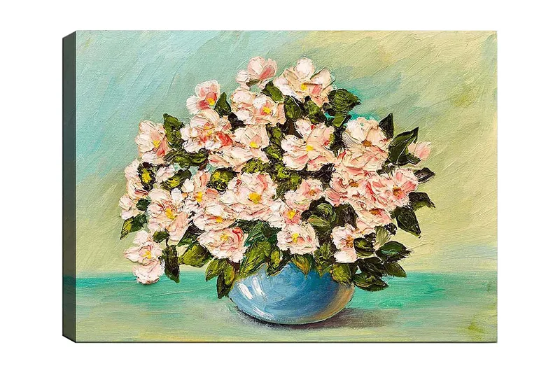 Canvastavla 70x100 cm - Vacker bukett med rosa blommor i en blå vas - Rosa / Grön / Blå - Inredning - Tavlor & konst - Canvastavlor