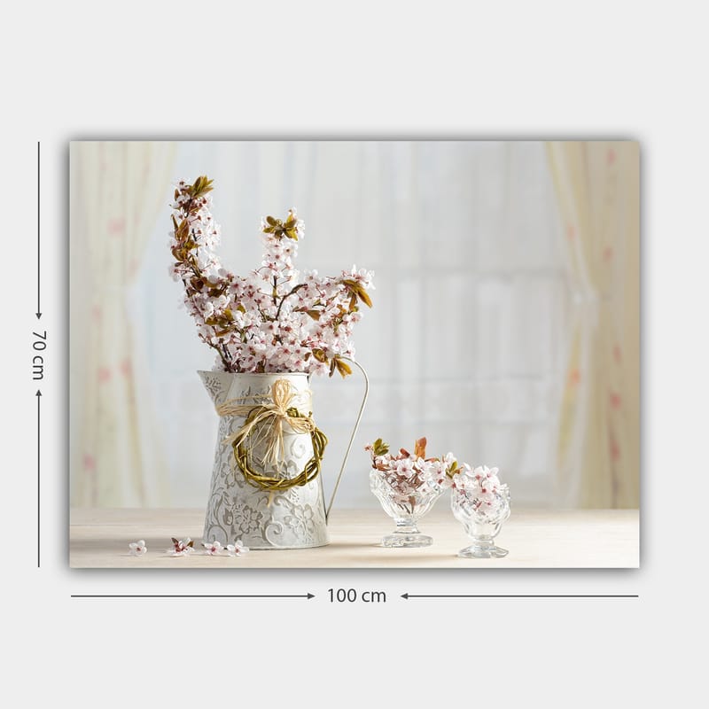 Canvastavla 70x100 cm - Vacker bukett med rosa blommor i en dekorativ kanna - Rosa / Grön / Vit - Inredning - Tavlor & konst - Canvastavlor