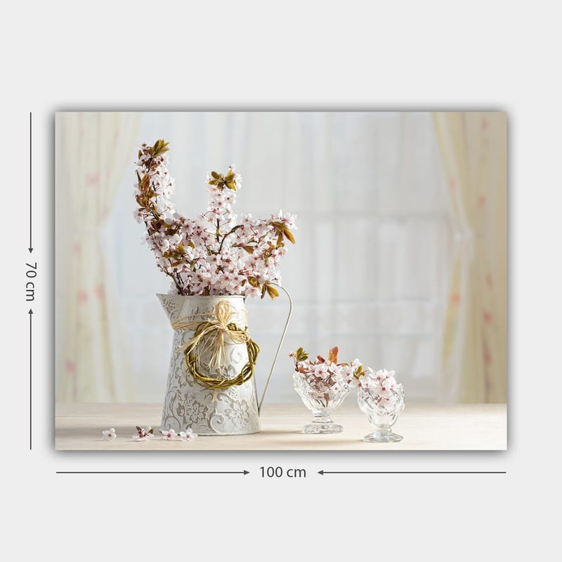 Canvastavla 70x100 cm - Vacker bukett med rosa blommor i en dekorativ kanna - Rosa / Grön / Vit - Inredning - Tavlor & konst - Canvastavlor