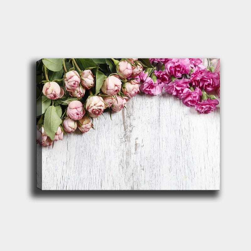 Canvastavla 70x100 cm - Vacker komposition av rosor och nejlikor i mjuka rosa nyanser - Ljusrosa / Mörkrosa / Grön - Inredning - Tavlor & konst - Canvastavlor