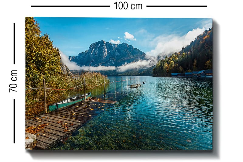 Canvastavla 70x100 cm - Vacker sjö med en brygga, omgiven av majestätiska berg och höstfärgade träd - Blå / Grön / Gul - Inredning - Tavlor & konst - Canvastavlor