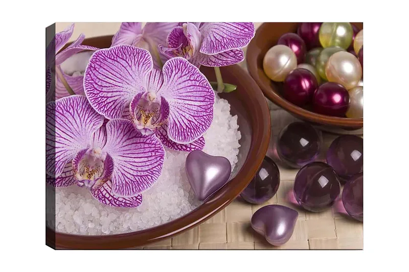 Canvastavla 70x100 cm - Vackra orkidéer i en skål med dekorationselement - Lila / Vit / Rosa - Inredning - Tavlor & konst - Canvastavlor